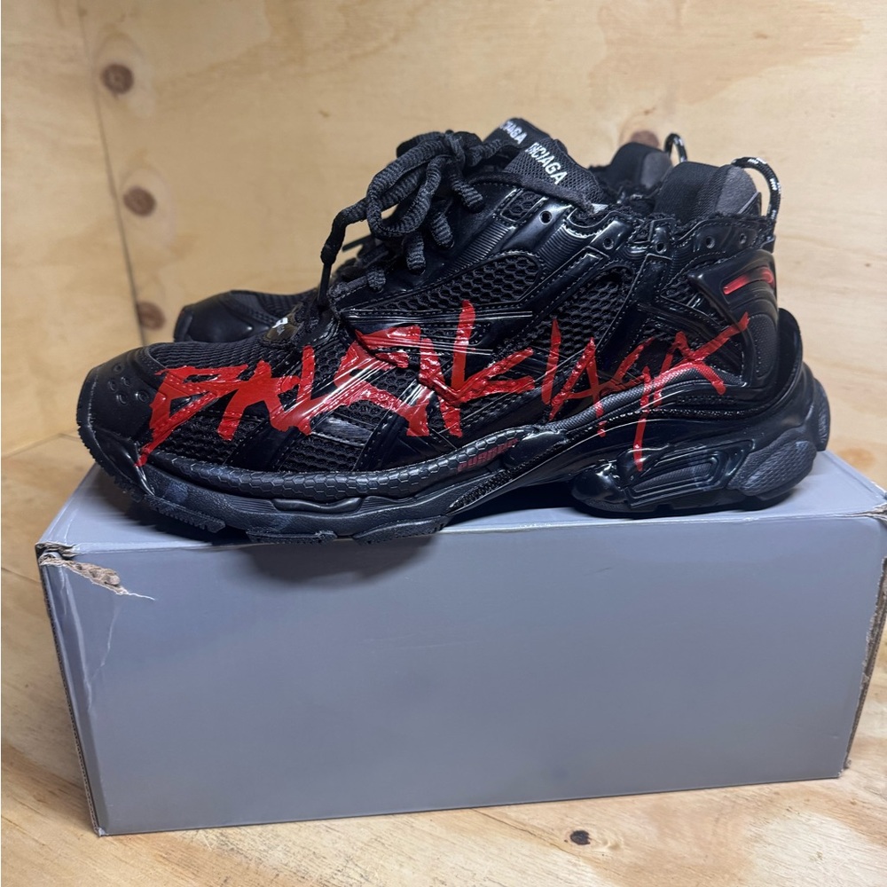 Balenciaga Black and Red Men's Shoes - Picture 3 of 5